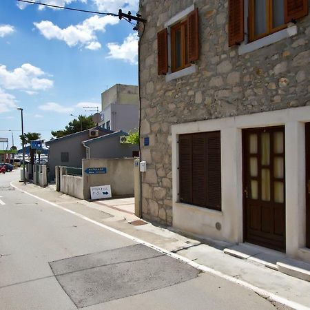 Apartment Center Marija Водице Екстериор снимка