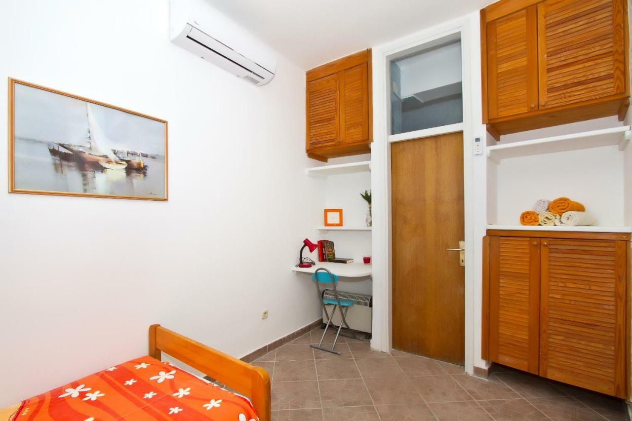 Apartment Center Marija Водице Екстериор снимка