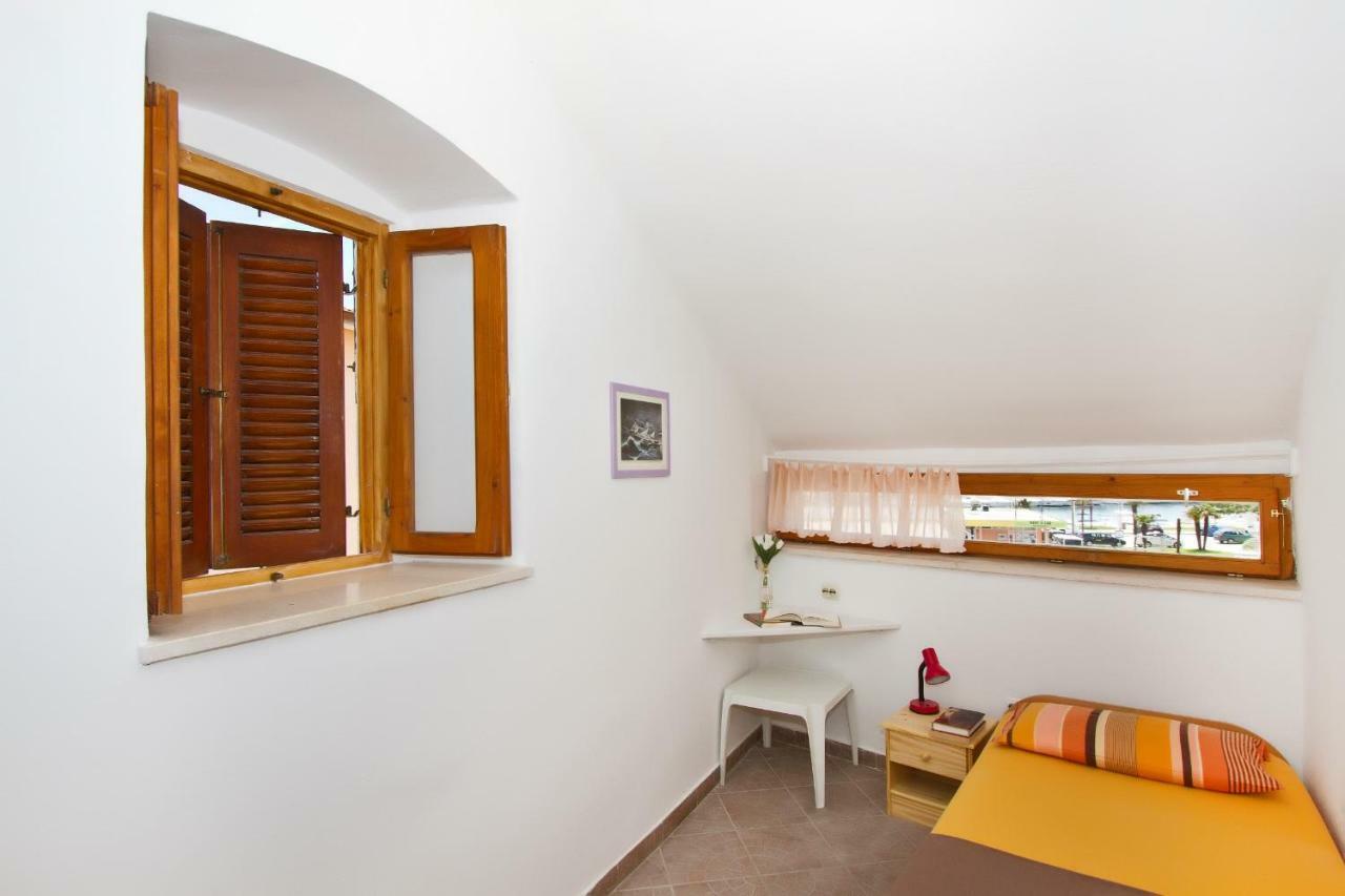Apartment Center Marija Водице Екстериор снимка